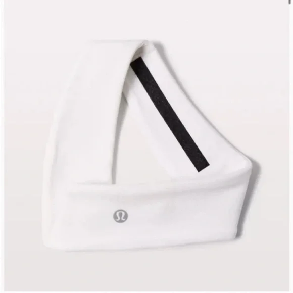 Lululemon Fly Away Tamer Headband in White - Picture 9 of 11